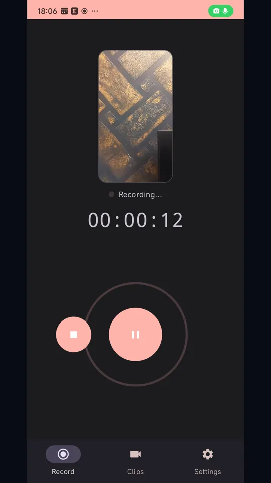 Record screen with a running timer and pause and stop buttons